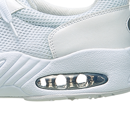 衝撃吸収材 1
疲労度を大幅に軽減します。