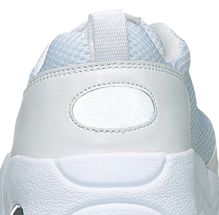 反射材付
夜間時の安心設計。