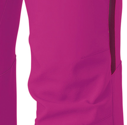 膝にダーツ入り